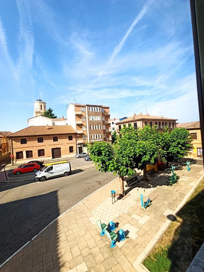 La Botica Del Monasterio Lägenhet Sahagún Exteriör bild